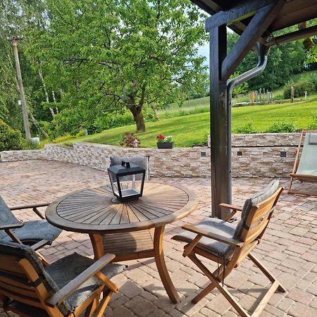 Luxusni Apartman S Krbem - Kunraticke Svycarsko Kunratice  ภายนอก รูปภาพ