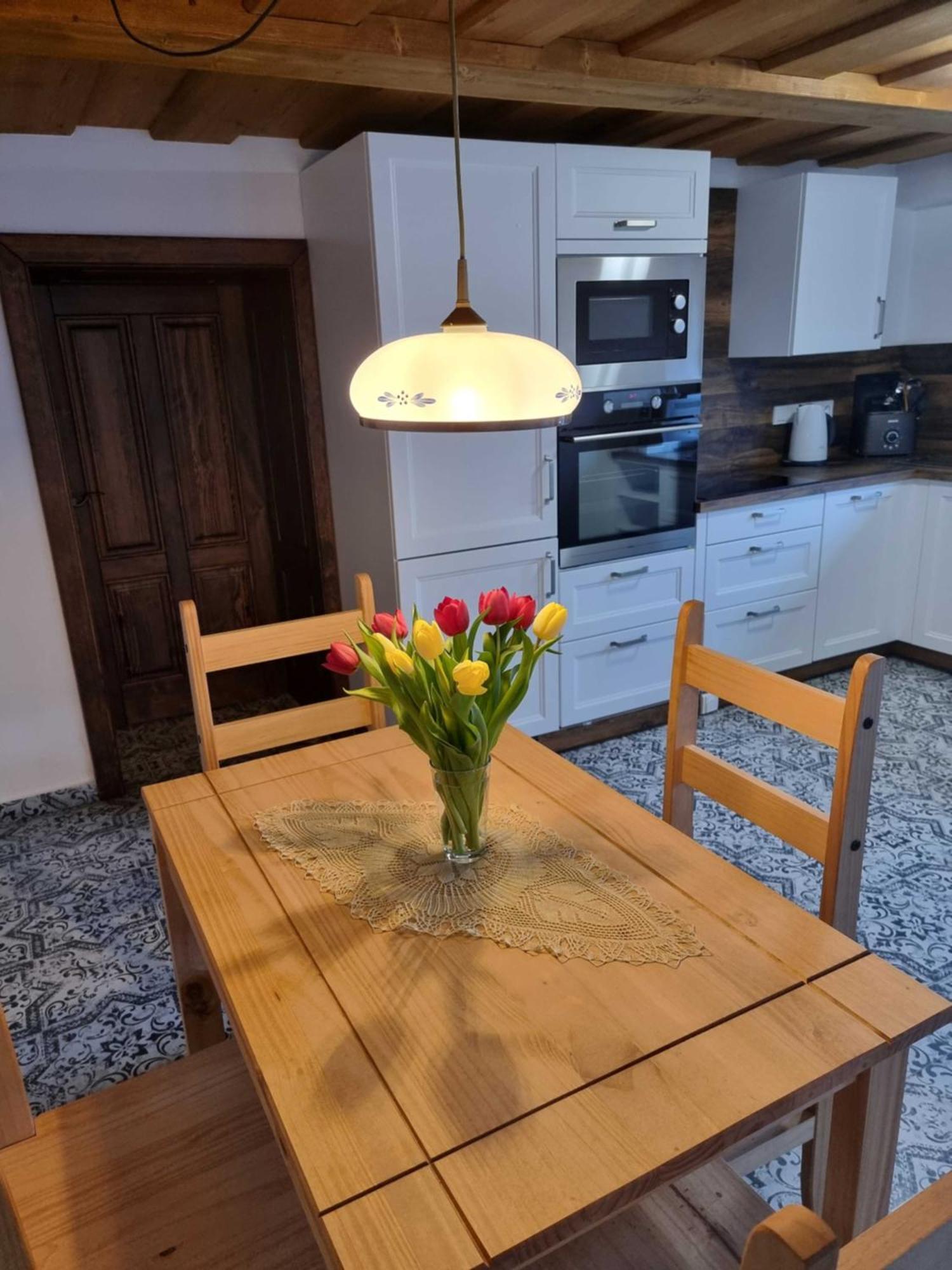 Luxusni Apartman S Krbem - Kunraticke Svycarsko Kunratice  ภายนอก รูปภาพ