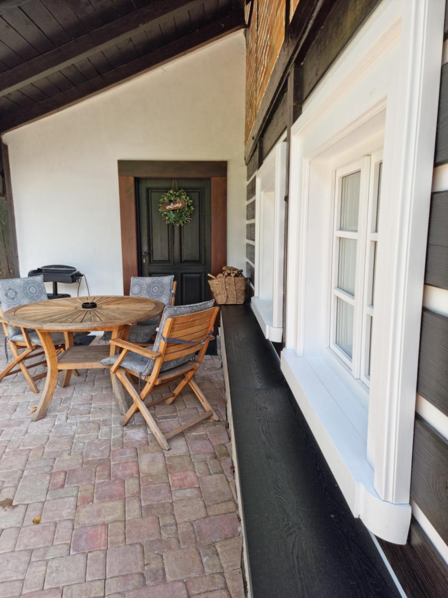 Luxusni Apartman S Krbem - Kunraticke Svycarsko Kunratice  ภายนอก รูปภาพ
